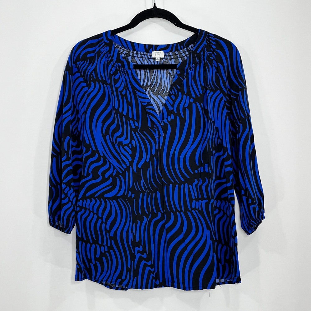 Crown & Ivy Womens Blue Black Zebra Abstract Print Split V-Neck Blouse Size M